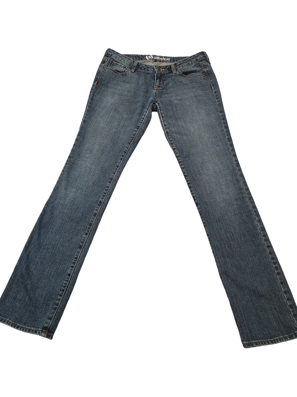 Bullhead Medium Wash Flared Women's Jeans